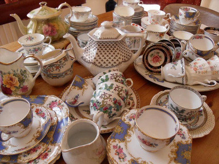 Assorted Vintage Crockery