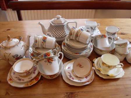 Assorted Vintage Crockery